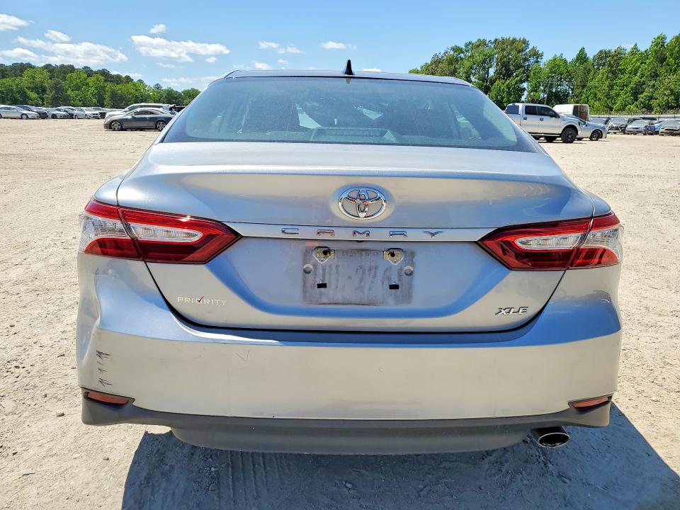 53369796 :رقم المزاد ، 4T1B11HK3KU709160 vin ، 2019 Toyota Camry مزاد بيع