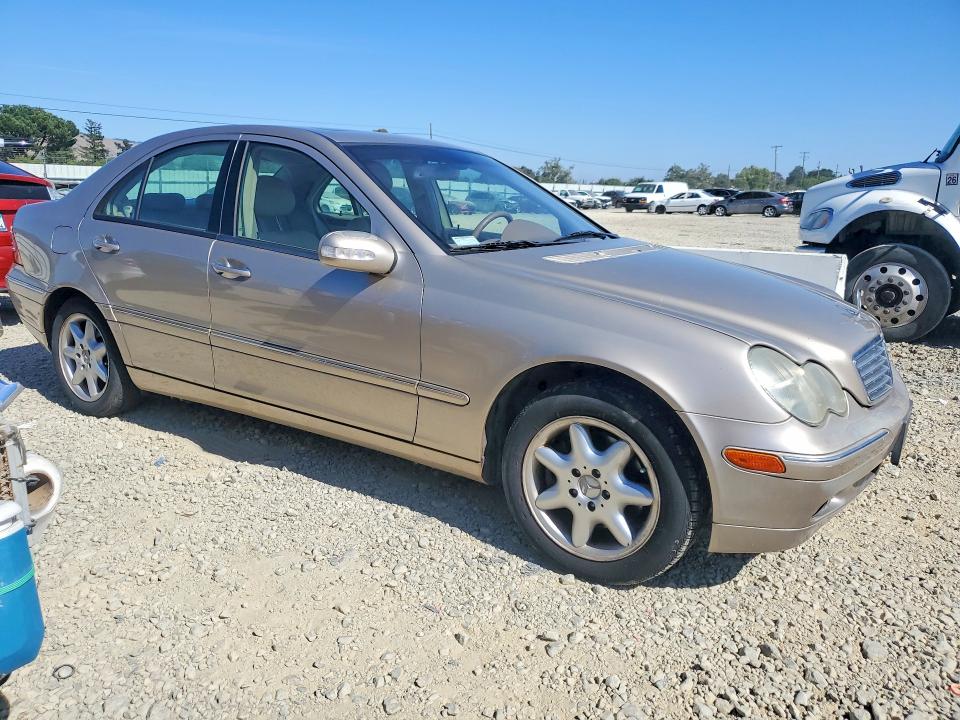 Продажа на аукционе авто 2001 Mercedes-benz C, vin: WDBRF64J21F029900, номер лота: 53046736