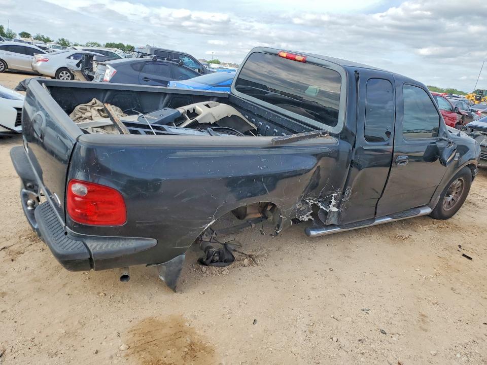Продажа на аукционе авто 2003 Ford F150, vin: 1FTRX07W33KD10259, номер лота: 52371636