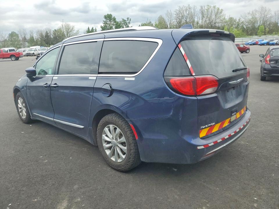 Продажа на аукционе авто 2019 Chrysler Pacifica, vin: 2C4RC1BGXKR549440, номер лота: 51831856