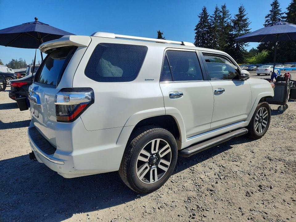 Продажа на аукционе авто 2022 Toyota 4runner, vin: JTEKU5JR8N5994975, номер лота: 53210386