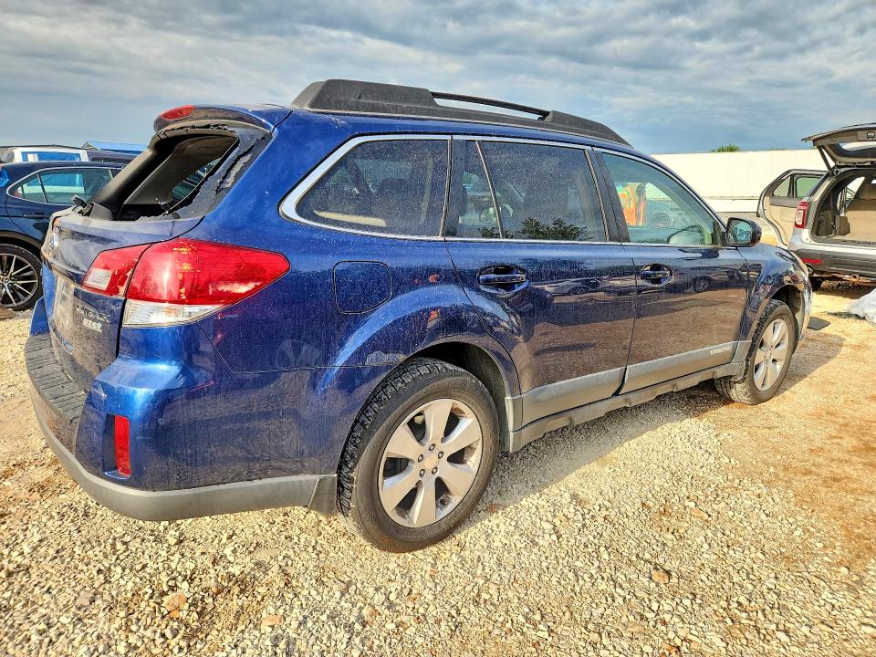 52458056 :رقم المزاد ، 4S4BRBGC0A3372623 vin ، 2010 Subaru Outback مزاد بيع