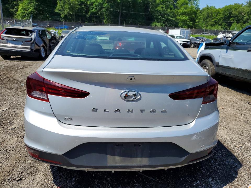 2019 Hyundai Elantra მანქანა იყიდება აუქციონზე, vin: 5NPD74LF3KH484854, აუქციონის ნომერი: 53382106