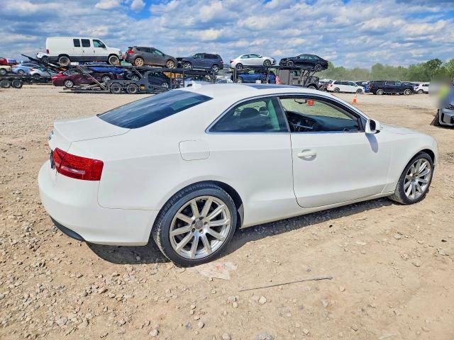 53407186 :رقم المزاد ، WAULFAFR9CA040662 vin ، 2012 Audi A5 مزاد بيع