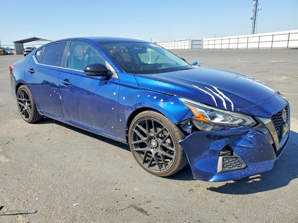 2020 Nissan Altima მანქანა იყიდება აუქციონზე, vin: 1N4BL4CV9LC242504, აუქციონის ნომერი: 52890836