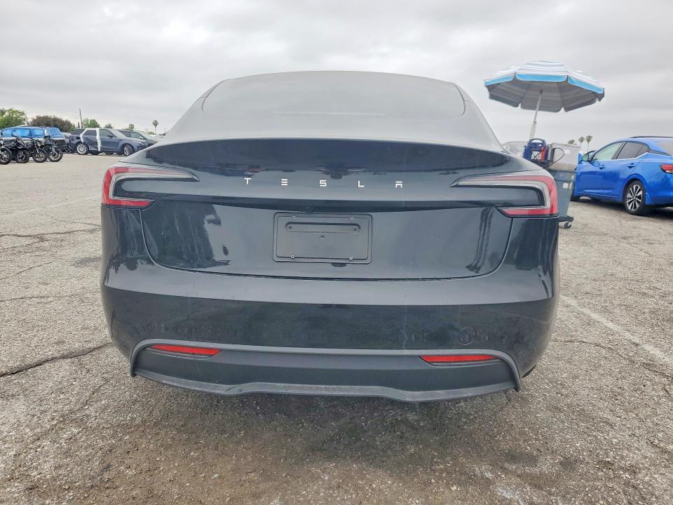 52932516 :رقم المزاد ، 5YJ3E1EA3SF983637 vin ، 2025 Tesla Model 3 مزاد بيع