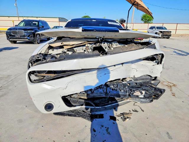 Продажа на аукционе авто 2015 Dodge Challenger, vin: 2C3CDZAGXFH701039, номер лота: 53049106