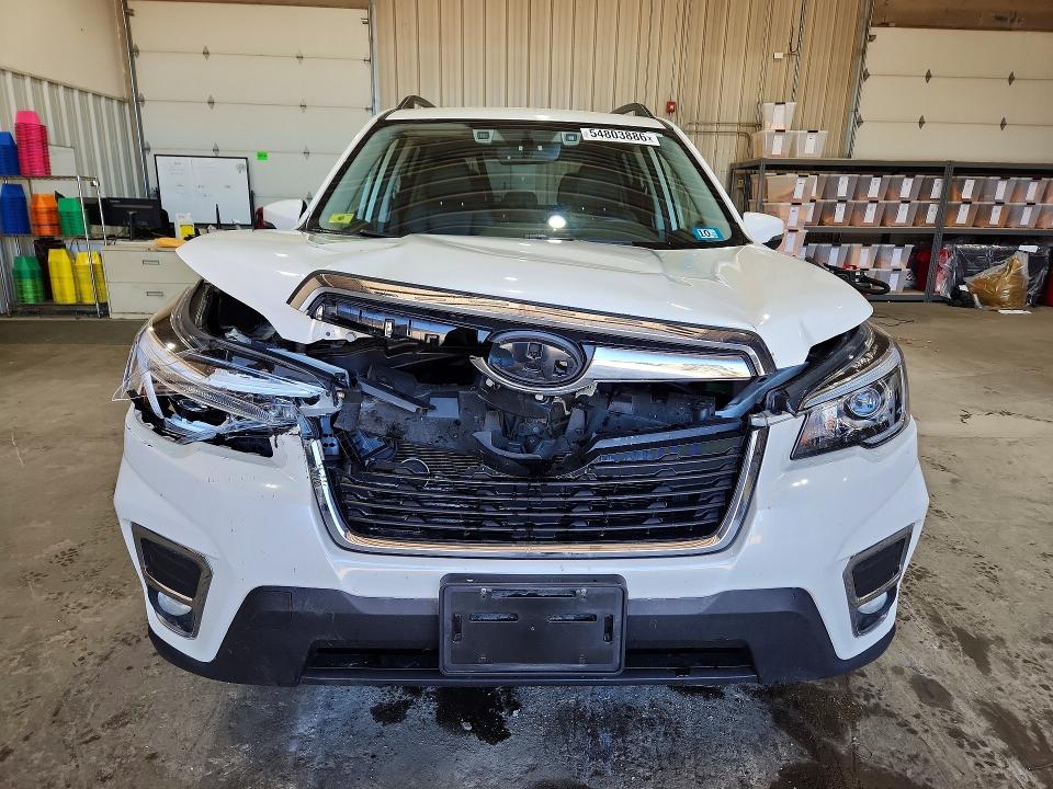 Продаж на аукціоні авто 2019 Subaru Forester, vin: JF2SKAUC1KH559897, номер лоту: 54803886