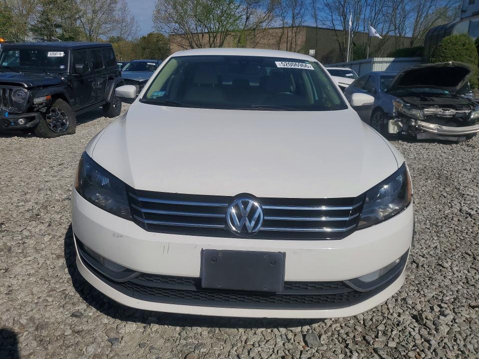 Aukcja sprzedaży 2015 Volkswagen Passat, vin: 1VWAT7A31FC088638, numer aukcji: 52006966