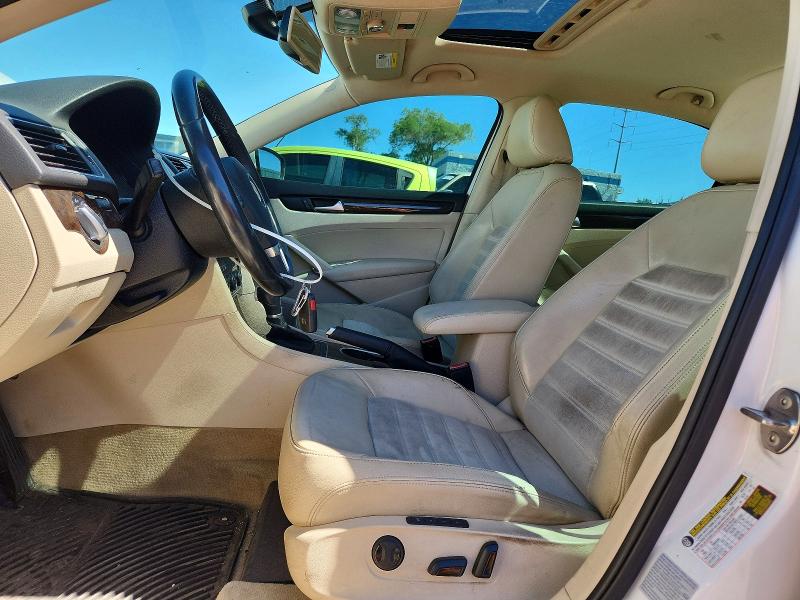 52919836 :رقم المزاد ، 1VWCV7A34FC064790 vin ، 2015 Volkswagen Passat مزاد بيع