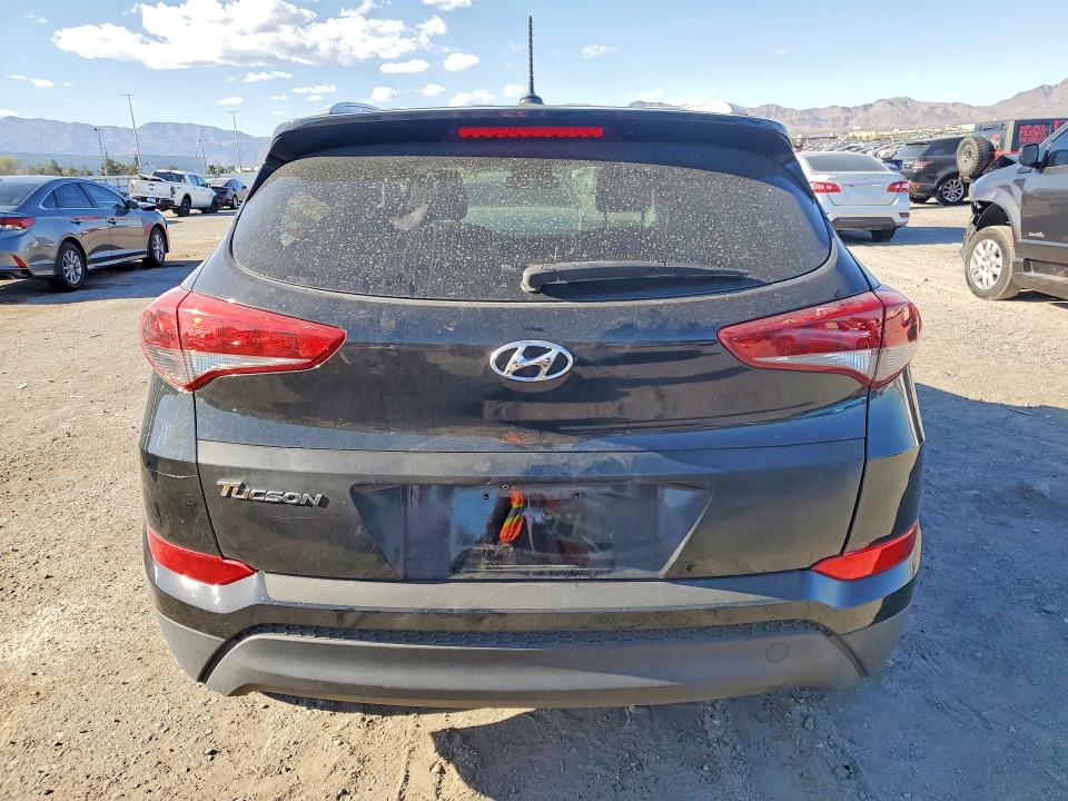 52757396 :رقم المزاد ، KM8J33A41HU534624 vin ، 2017 Hyundai Tucson مزاد بيع