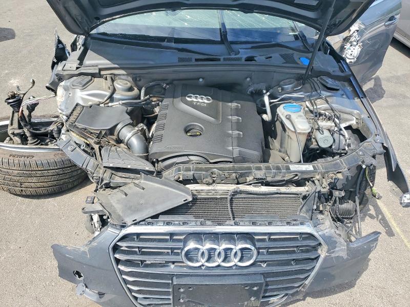 Продаж на аукціоні авто 2016 Audi A4, vin: WAUFFAFLXGN000758, номер лоту: 52445996