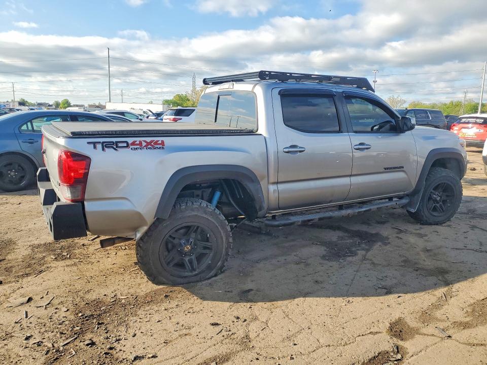 53017976 :رقم المزاد ، 5TFCZ5AN6KX186695 vin ، 2019 Toyota Tacoma مزاد بيع