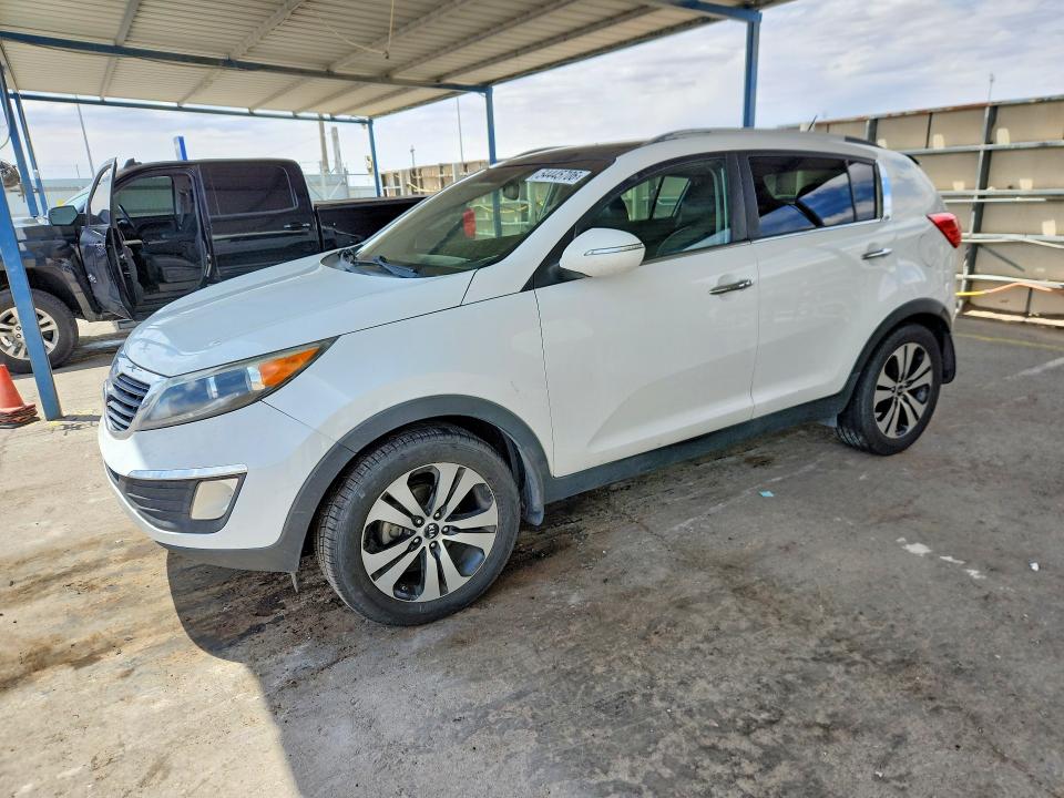 54445706 :رقم المزاد ، KNDPC3A25B7067095 vin ، 2011 Kia Sportage مزاد بيع
