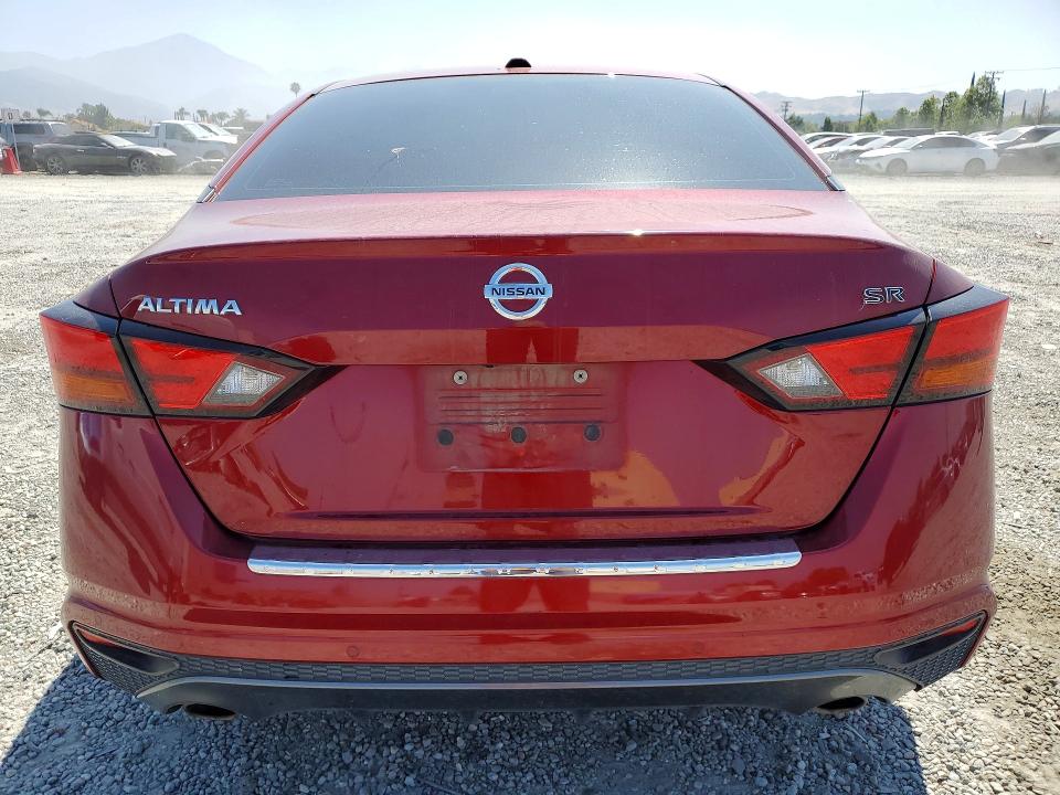 53455606 :رقم المزاد ، 1N4BL4CV3MN340398 vin ، 2021 Nissan Altima مزاد بيع