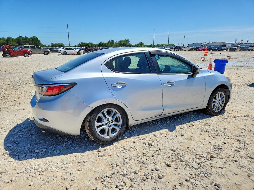 Продаж на аукціоні авто 2018 Toyota Yaris Ia, vin: 3MYDLBYV1JY324975, номер лоту: 55075446