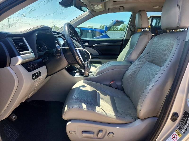 53213766 :رقم المزاد ، 5TDYZRFH4KS322473 vin ، 2019 Toyota Highlander مزاد بيع