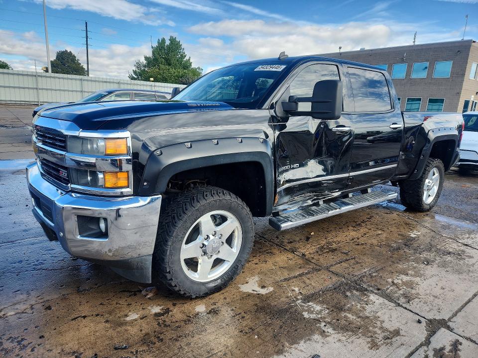Продаж на аукціоні авто 2015 Chevrolet Silverado, vin: 1GC1KWE82FF169894, номер лоту: 54329446