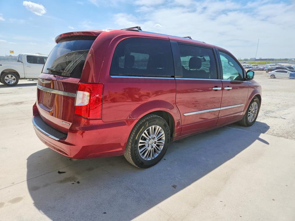 52401536 :رقم المزاد ، 2A4RR6DG1BR616610 vin ، 2011 Chrysler Town & Country مزاد بيع