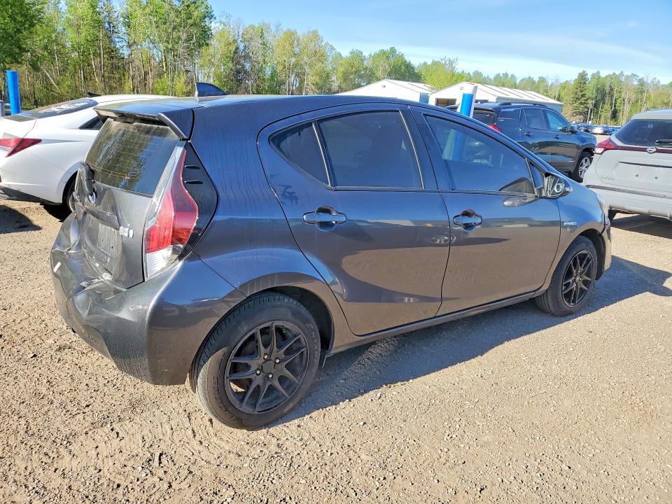 2015 Toyota Prius C მანქანა იყიდება აუქციონზე, vin: JTDKDTB39F1582396, აუქციონის ნომერი: 53790656