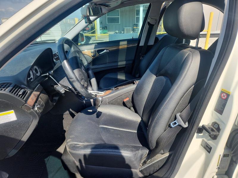 53959546 :رقم المزاد ، WDBUF56X59B380437 vin ، 2009 Mercedes-benz E مزاد بيع