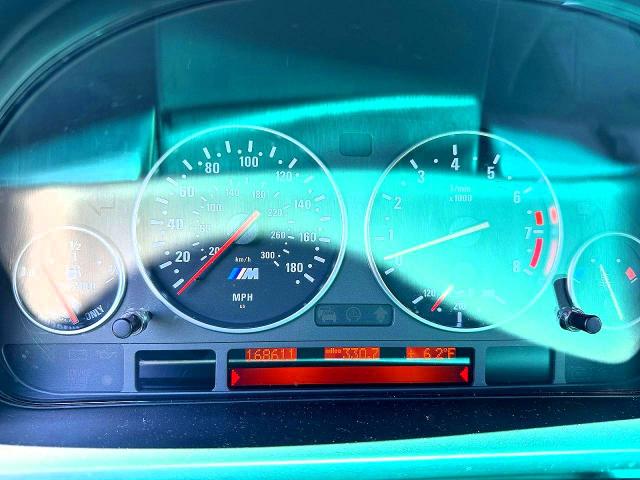 Продажа на аукционе авто 2000 Bmw M5, vin: WBSDE9349YBZ94775, номер лота: 54492036