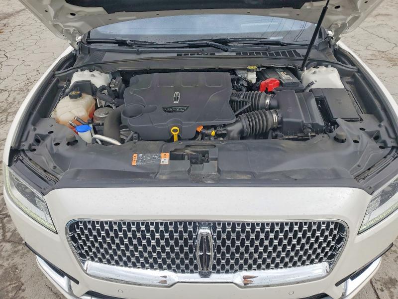 55671646 :رقم المزاد ، 1LN6L9NC5J5609514 vin ، 2018 Lincoln Continental مزاد بيع