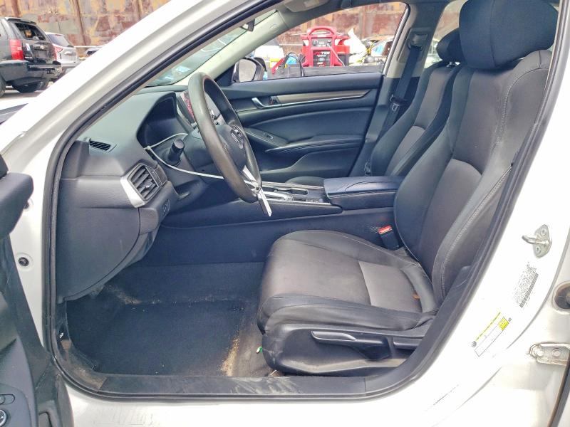 52080706 :رقم المزاد ، 1HGCV1F14JA243120 vin ، 2018 Honda Accord مزاد بيع