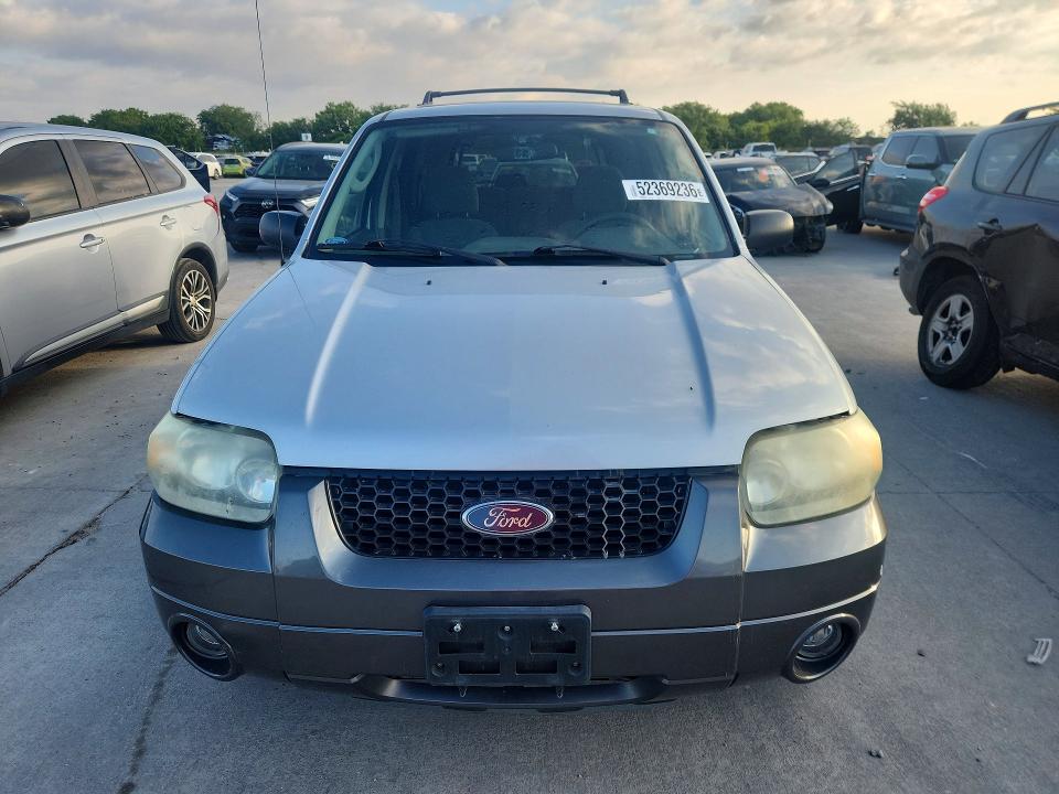 Продажа на аукционе авто 2005 Ford Escape, vin: 1FMCU03125KB33422, номер лота: 52369236