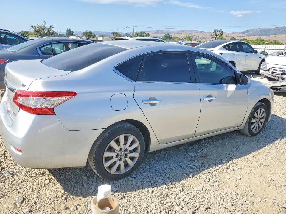 2014 Nissan Sentra მანქანა იყიდება აუქციონზე, vin: 3N1AB7AP7EY221114, აუქციონის ნომერი: 53792406