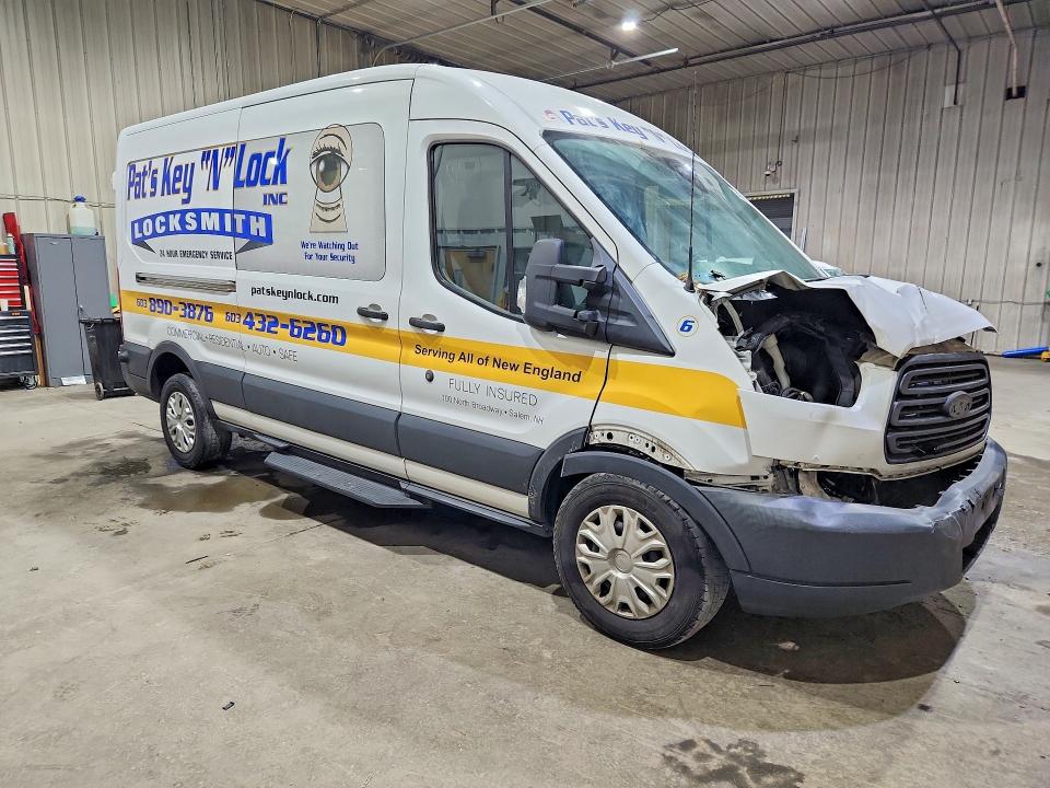 54666726 :رقم المزاد ، 1FTYR2CM0HKB55652 vin ، 2017 Ford Transit مزاد بيع