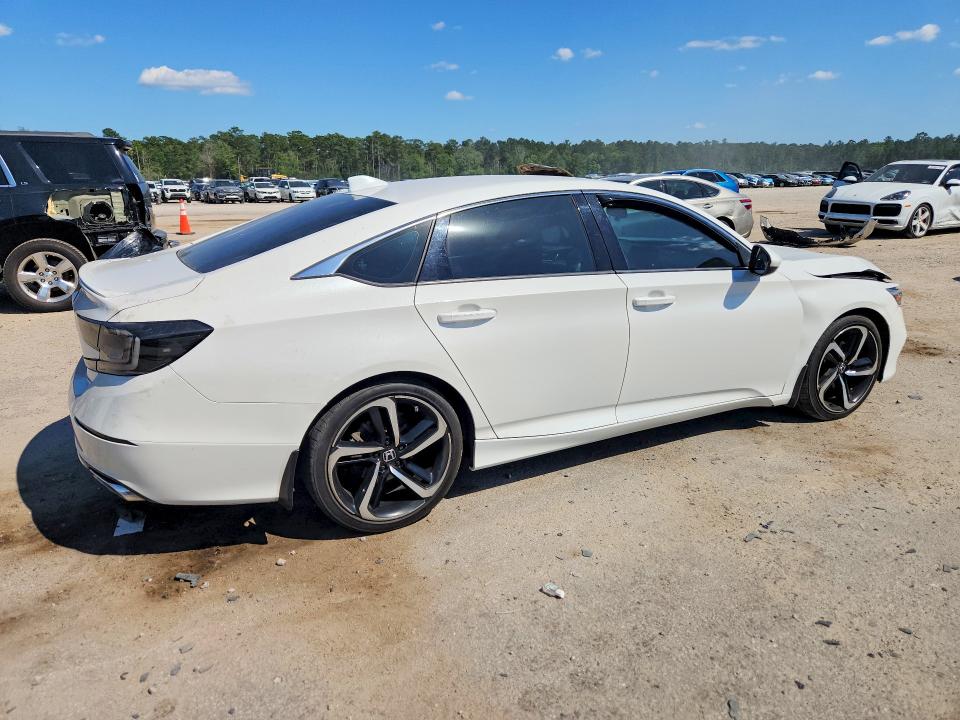 Продаж на аукціоні авто 2018 Honda Accord, vin: 1HGCV1F37JA016179, номер лоту: 54209666