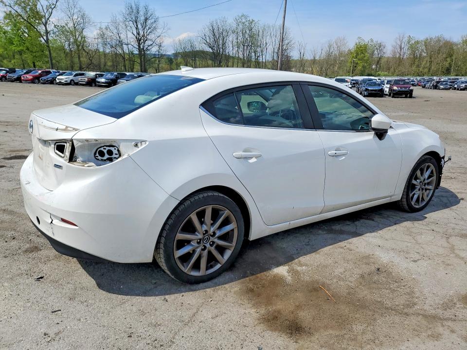 Aukcja sprzedaży 2018 Mazda 3, vin: 3MZBN1W36JM158761, numer aukcji: 52074516