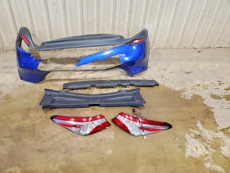 Продажа на аукционе авто 2018 Toyota Camry, vin: 4T1B11HK0JU606082, номер лота: 52930026