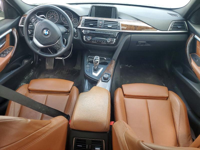 54312766 :رقم المزاد ، WBA8D9G30HNU63957 vin ، 2017 Bmw 330 مزاد بيع