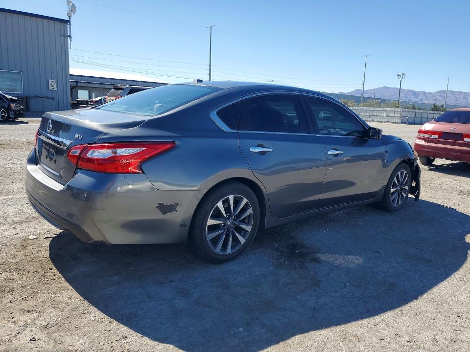 2017 Nissan Altima მანქანა იყიდება აუქციონზე, vin: 1N4AL3AP6HC154785, აუქციონის ნომერი: 54422366