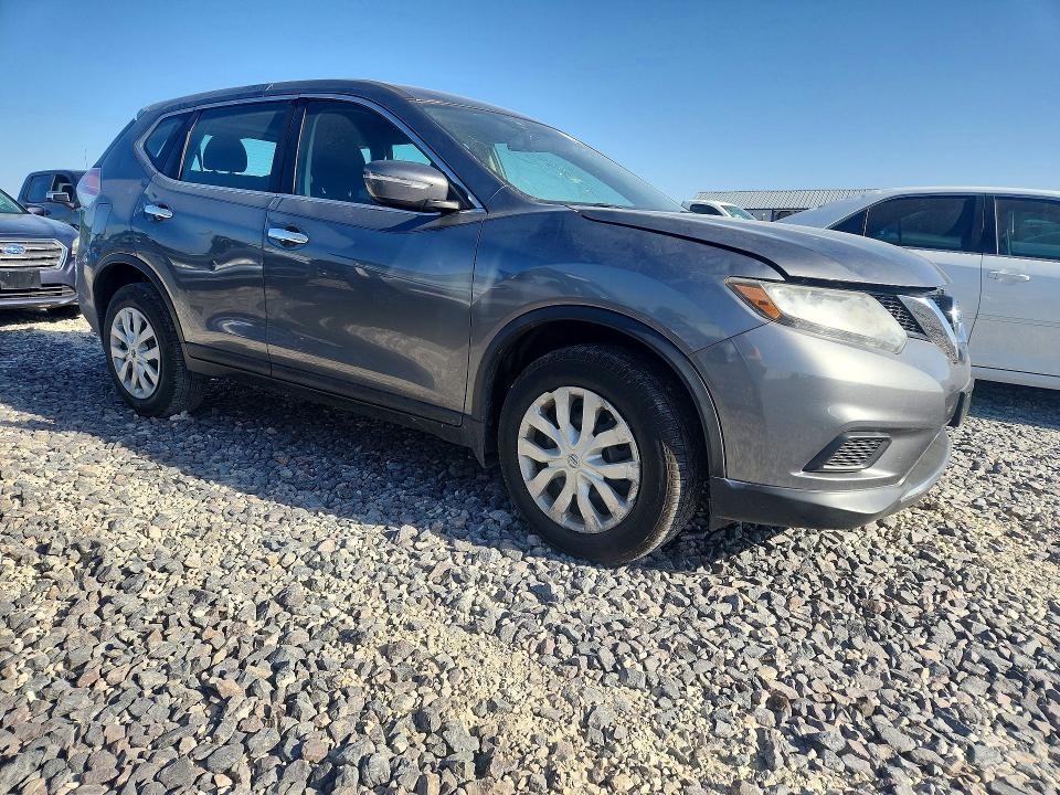 2015 Nissan Rogue მანქანა იყიდება აუქციონზე, vin: 5N1AT2MVXFC883573, აუქციონის ნომერი: 53184386