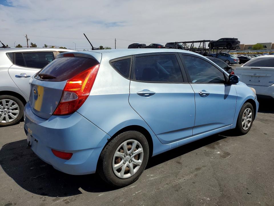 Продаж на аукціоні авто 2012 Hyundai Accent, vin: KMHCT5AE1CU003929, номер лоту: 52247396