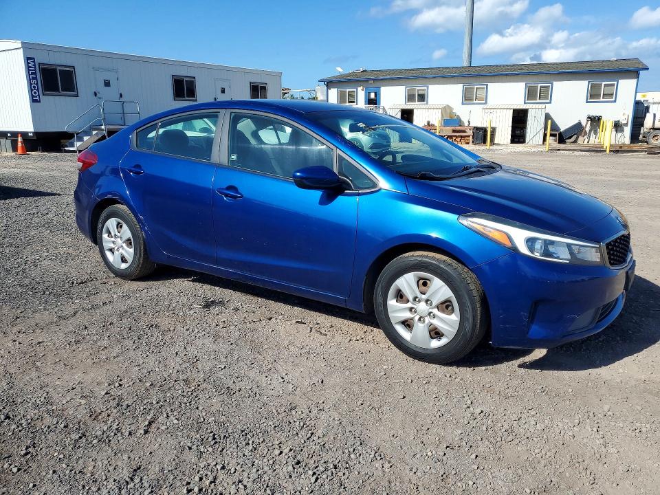55311726 :رقم المزاد ، 3KPFK4A79JE203940 vin ، 2018 Kia Forte مزاد بيع