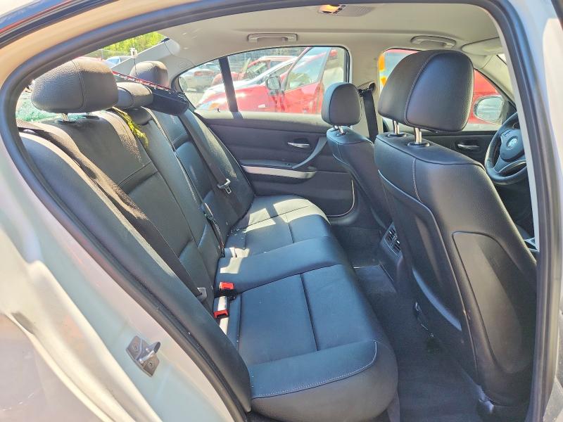 41628936 :رقم المزاد ، WBAPH7G57BNL85979 vin ، 2011 Bmw 328 مزاد بيع