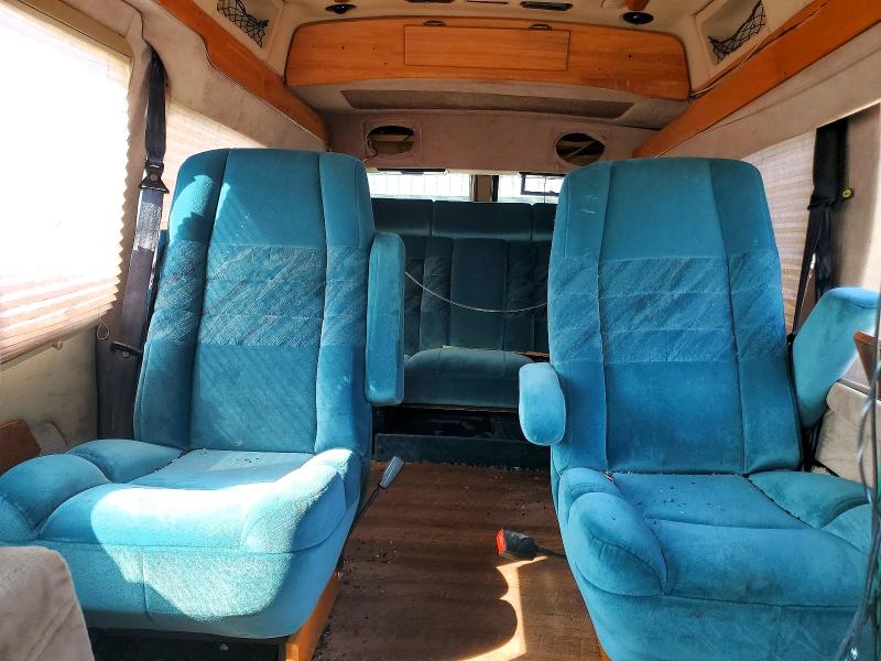 54693706 :رقم المزاد ، 2B6HB11YXYK128431 vin ، 2000 Dodge Ram Van مزاد بيع