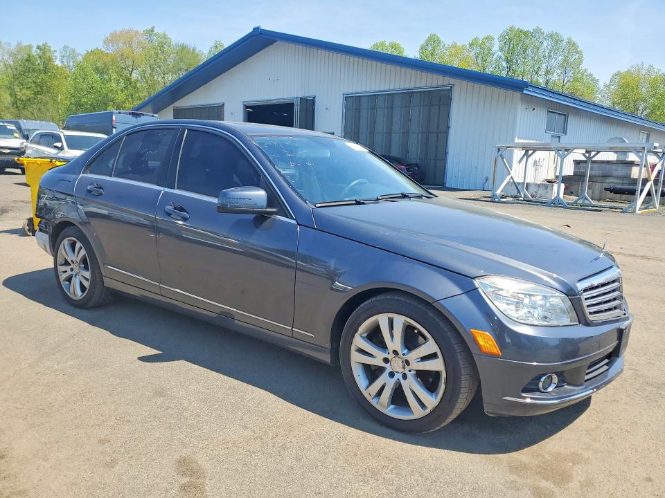 52524126 :رقم المزاد ، WDDGF8BB6BR174511 vin ، 2011 Mercedes-benz C مزاد بيع