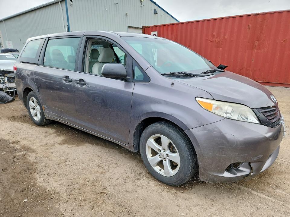 Продаж на аукціоні авто 2011 Toyota Sienna, vin: 5TDZK3DC9BS167917, номер лоту: 51858896
