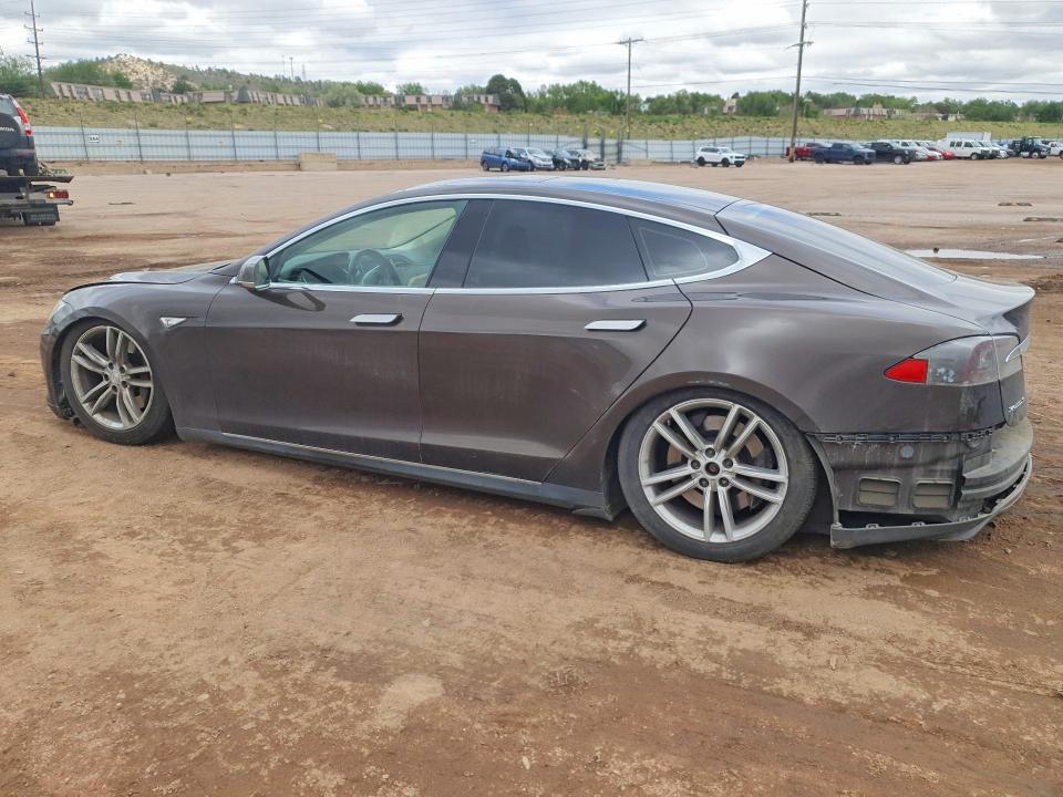 2012 Tesla Model S მანქანა იყიდება აუქციონზე, vin: 5YJSA1DP9CFP02696, აუქციონის ნომერი: 54202686