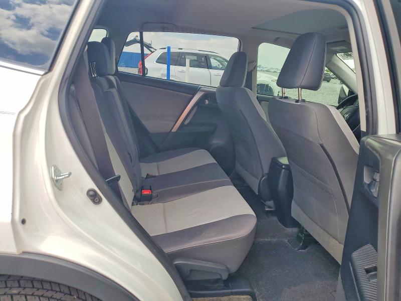 Aukcja sprzedaży 2015 Toyota Rav4, vin: JTMWFREV7FJ049006, numer aukcji: 53213566