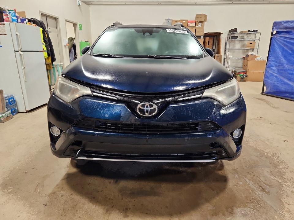 Продаж на аукціоні авто 2017 Toyota Rav4, vin: 2T3RFREVXHW567077, номер лоту: 55129526