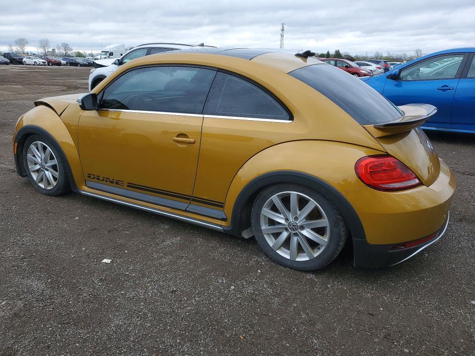 2016 Volkswagen Beetle მანქანა იყიდება აუქციონზე, vin: 3VWS07AT5GM621555, აუქციონის ნომერი: 53549626