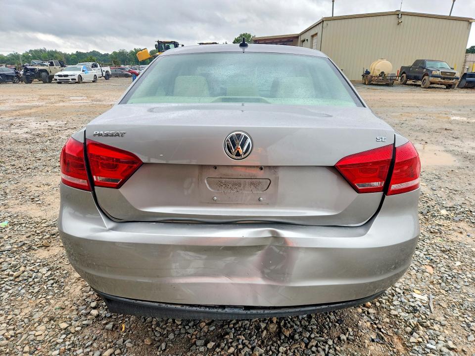 54310056 :رقم المزاد ، 1VWBH7A34CC102548 vin ، 2012 Volkswagen Passat مزاد بيع