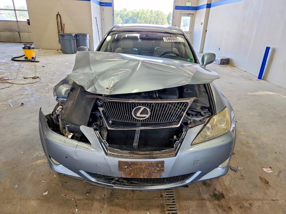 Продажа на аукционе авто 2007 Lexus Is, vin: JTHBK262472033118, номер лота: 54096016