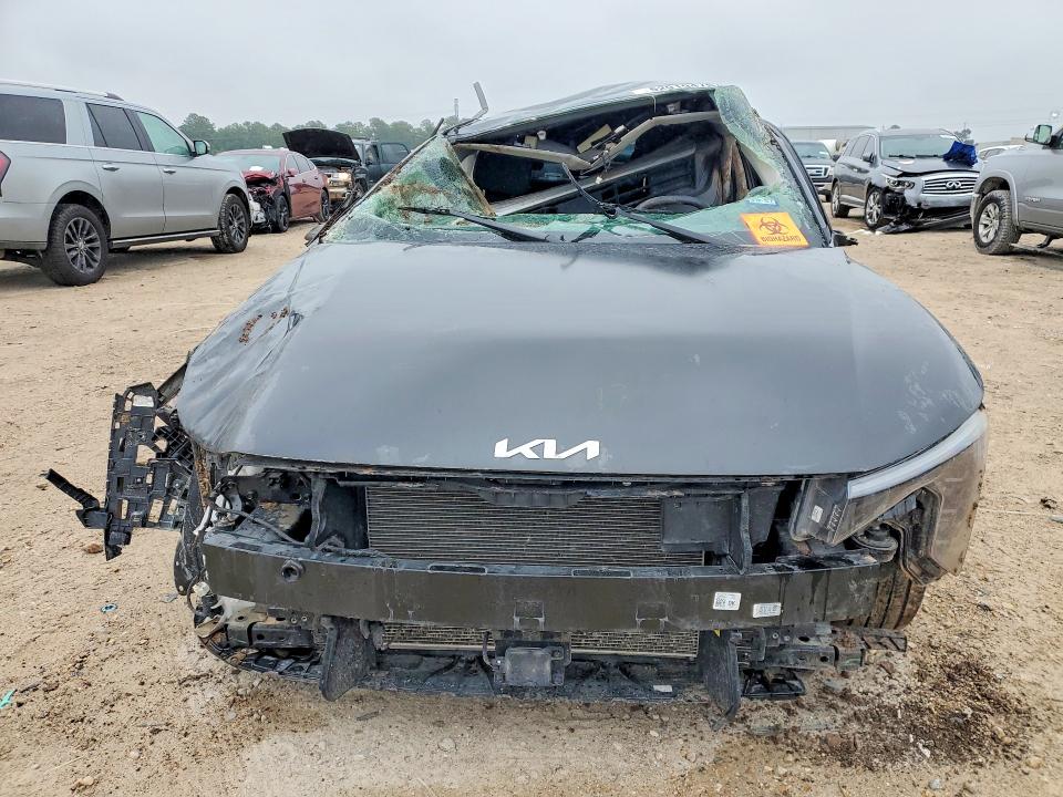 Продажа на аукционе авто 2025 Kia K4, vin: 3KPFU4DE1SE180790, номер лота: 52919476